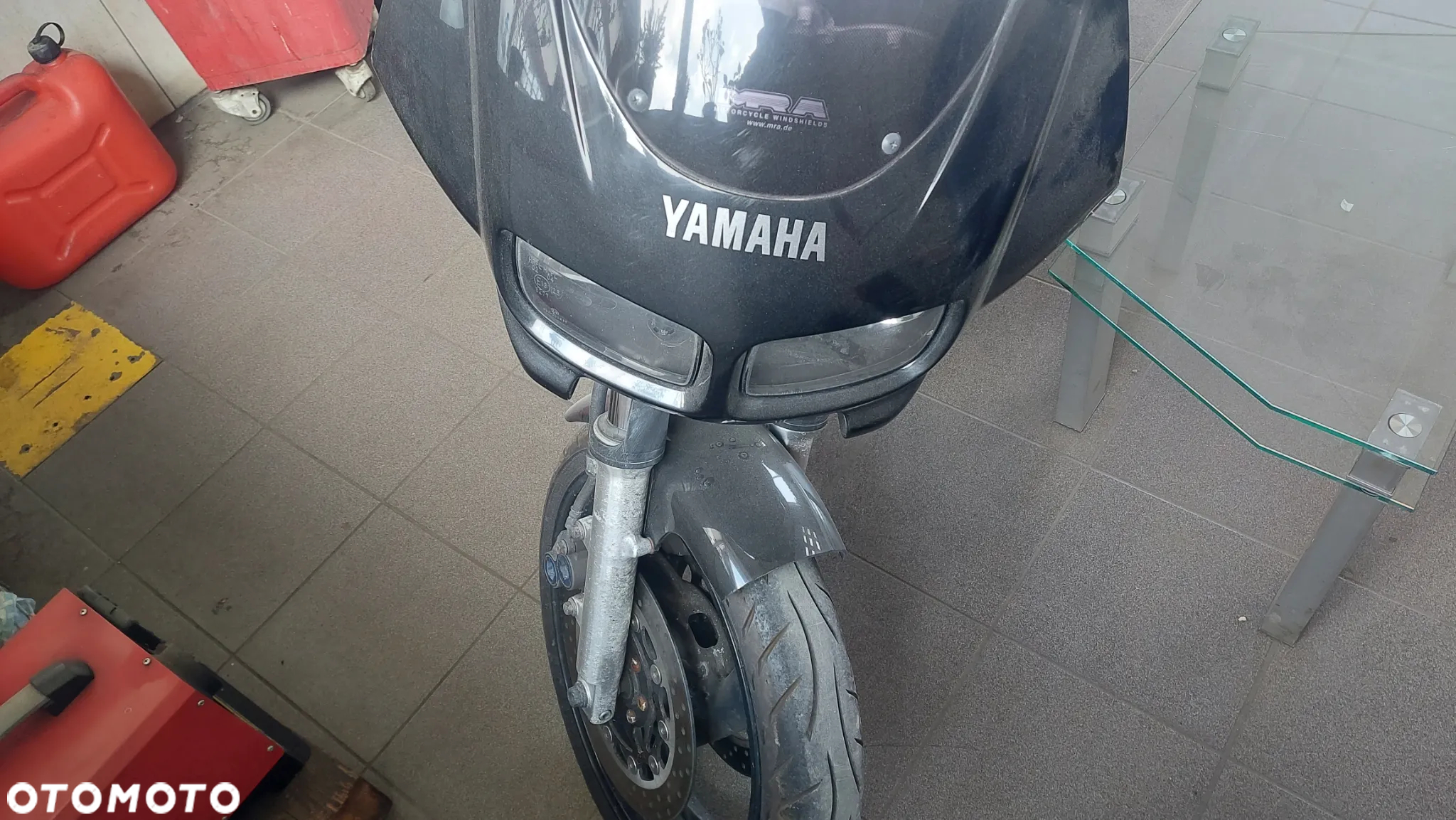 Yamaha FZ - 4