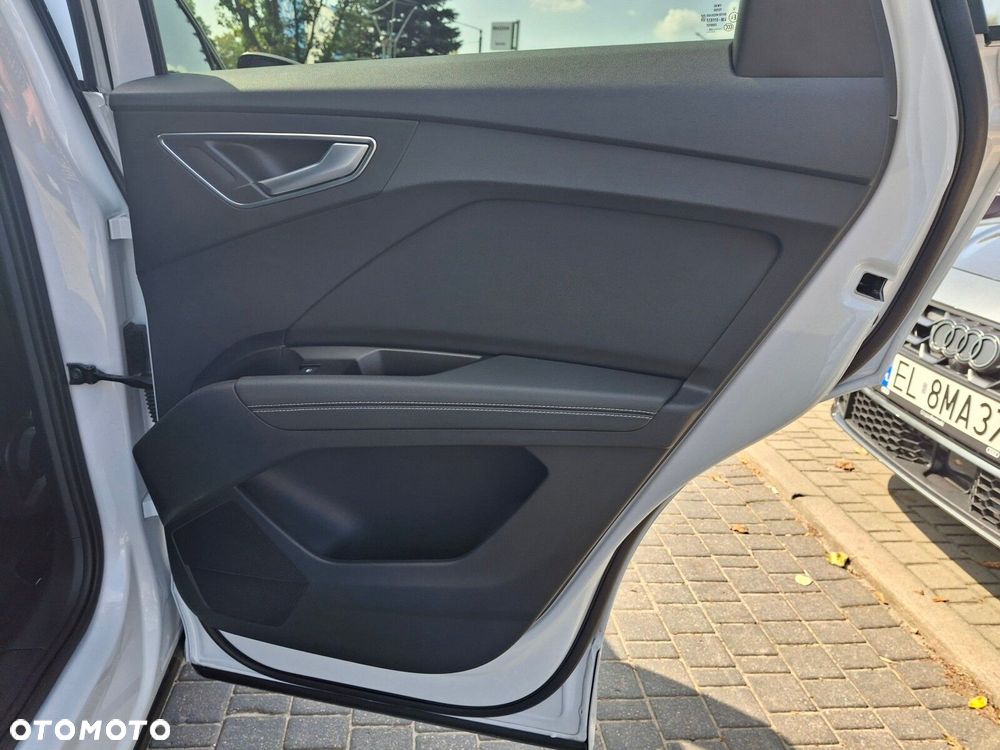 Audi Q4 e-tron - 25