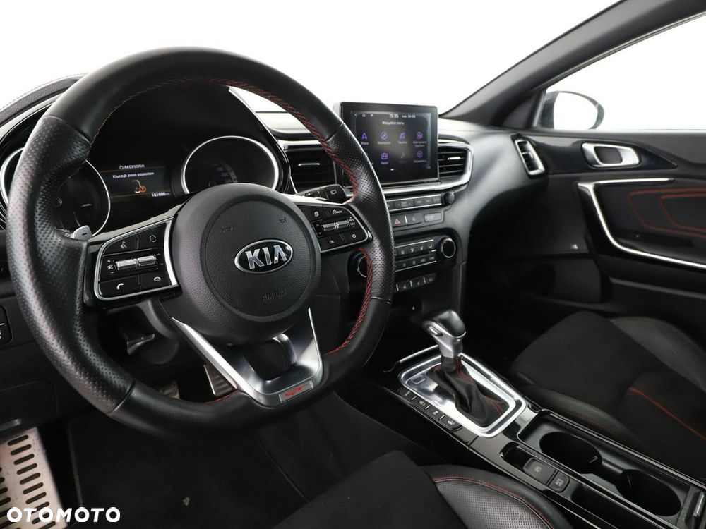 Kia ProCeed 1.6 T-GDI GT DCT - 14