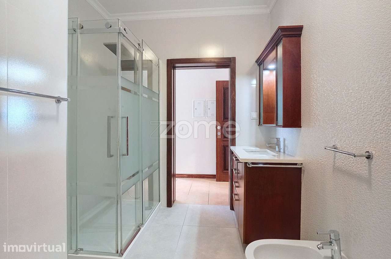 Apartamento T1 - ARRENDAMENTO - Palhaça - Grande imagem: 3/13