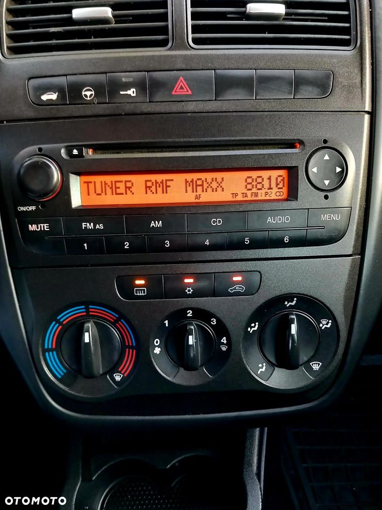 Fiat Grande Punto 1.2 8V Estiva - 22