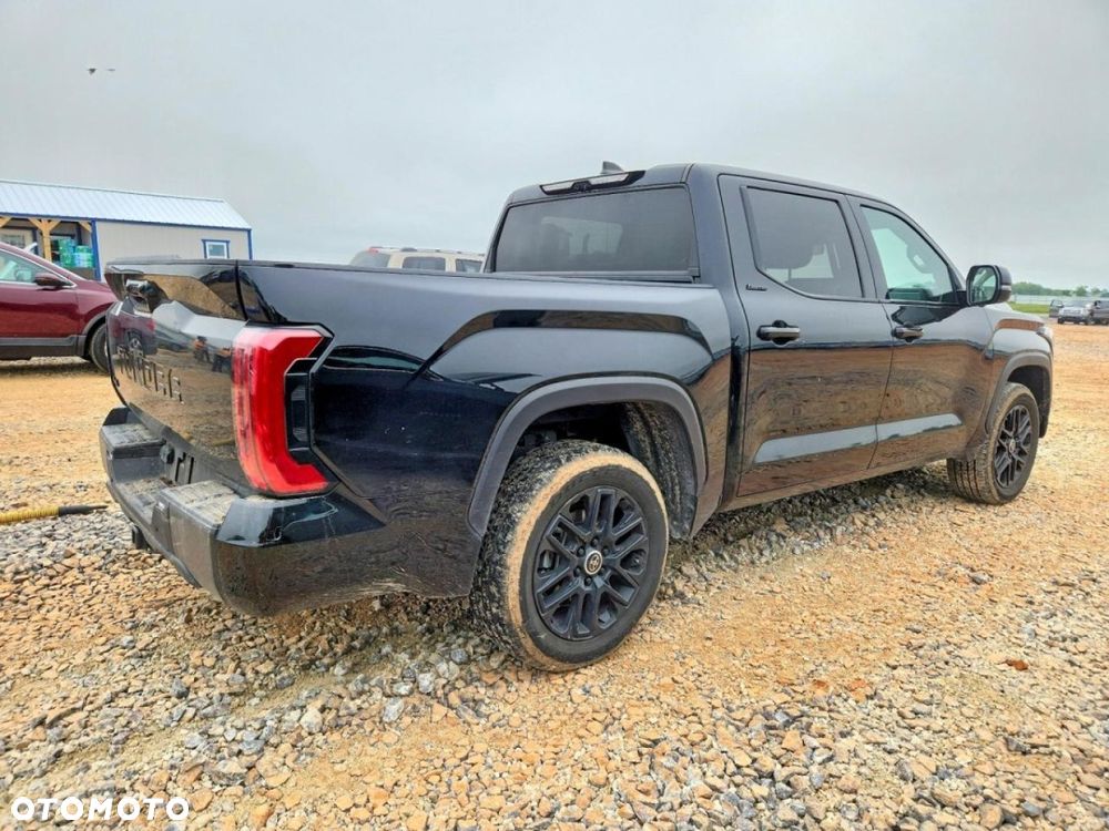 Toyota Tundra - 3