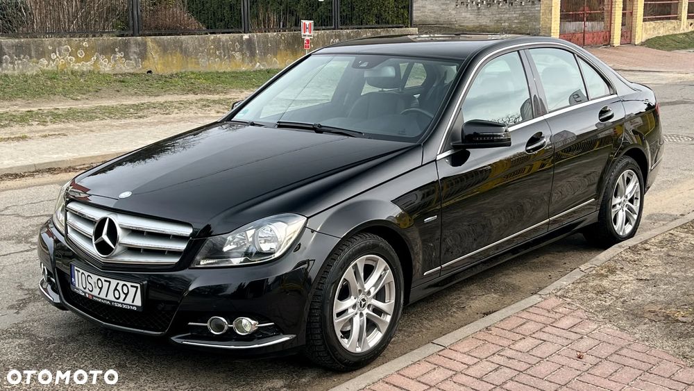 Mercedes-Benz Klasa C 180 BlueEFFICIENCY 7G-TRONIC Avantgarde - 2