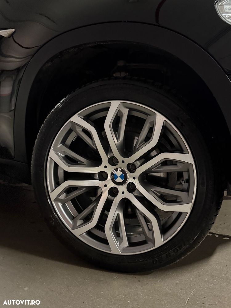BMW X5 xDrive30d - 7