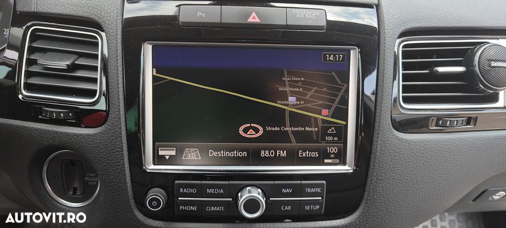 Volkswagen Touareg 3.0 V6 TDI BMT Terrain Tech - 19