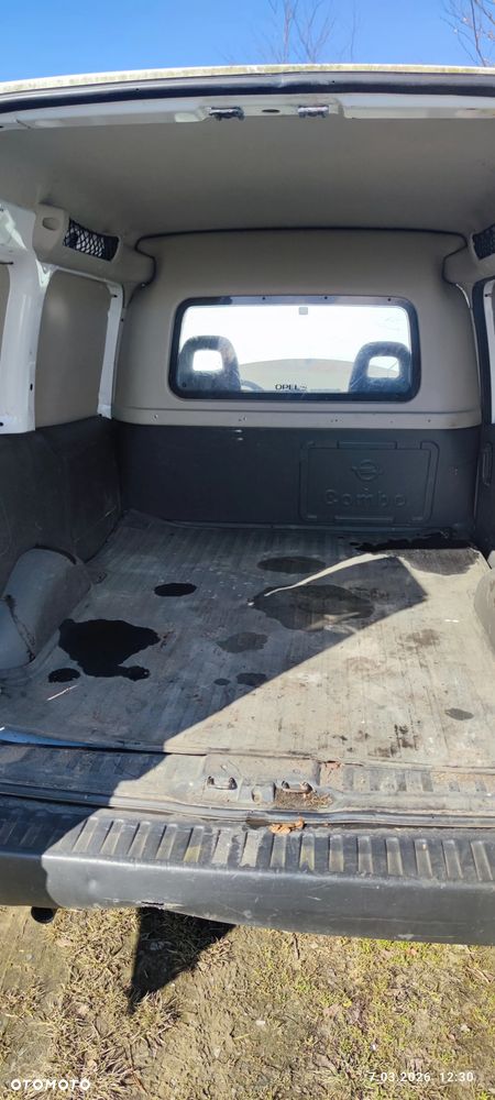 Opel Combo - 17