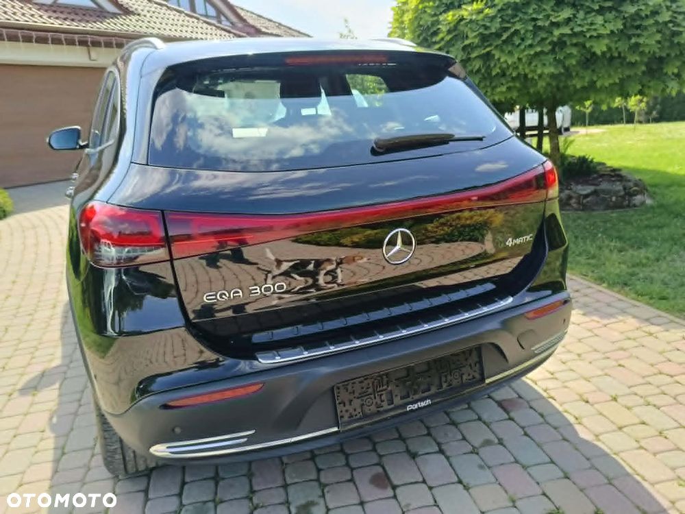 Mercedes-Benz EQA 300 4Matic Edition 1 - 8