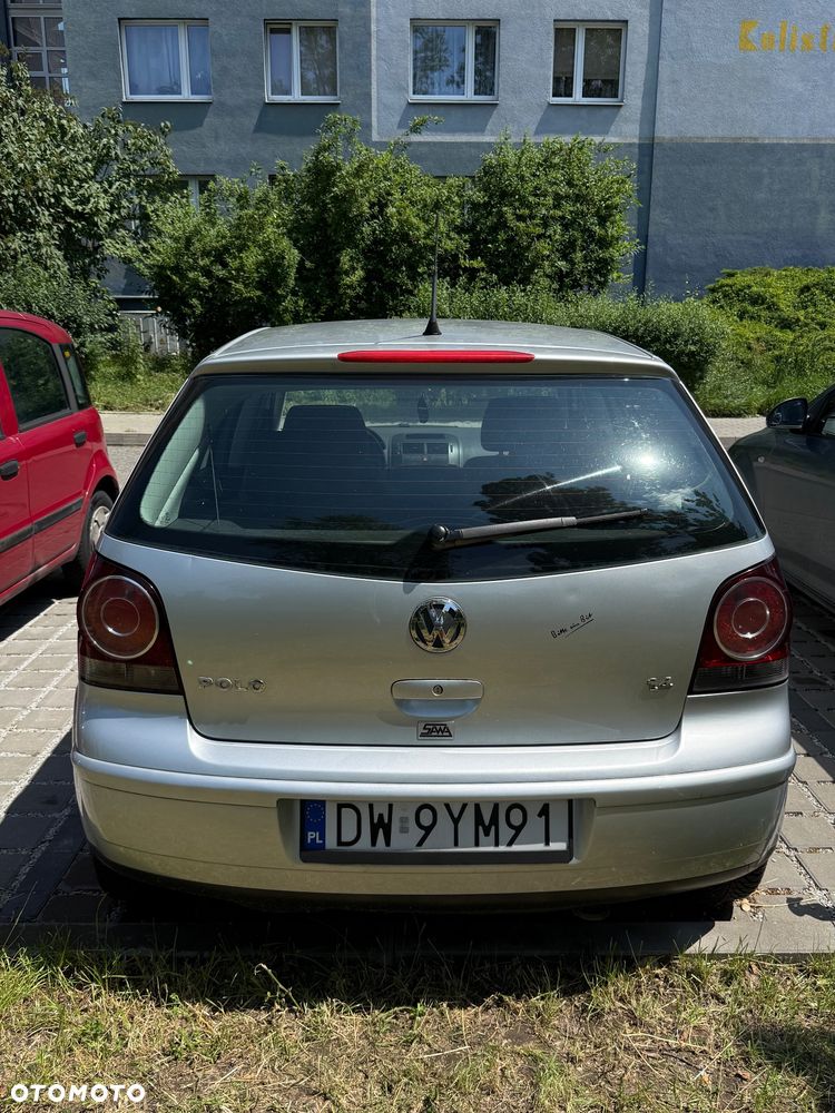 Volkswagen Polo 1.4 16V Comfortline - 3