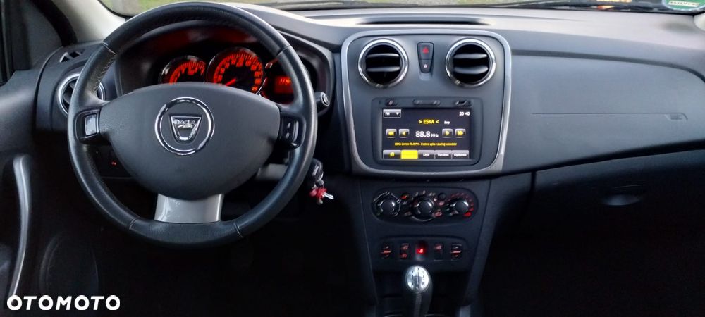 Dacia Logan TCe 90 Prestige - 8