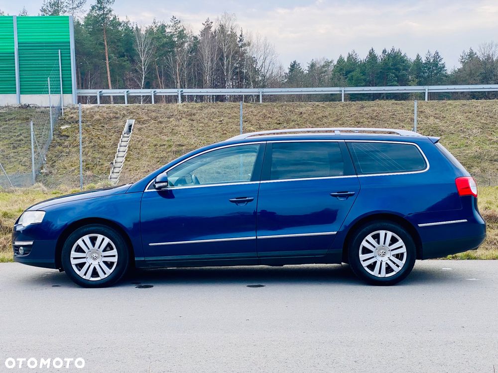 Volkswagen Passat 2.0 TDI Highline - 23