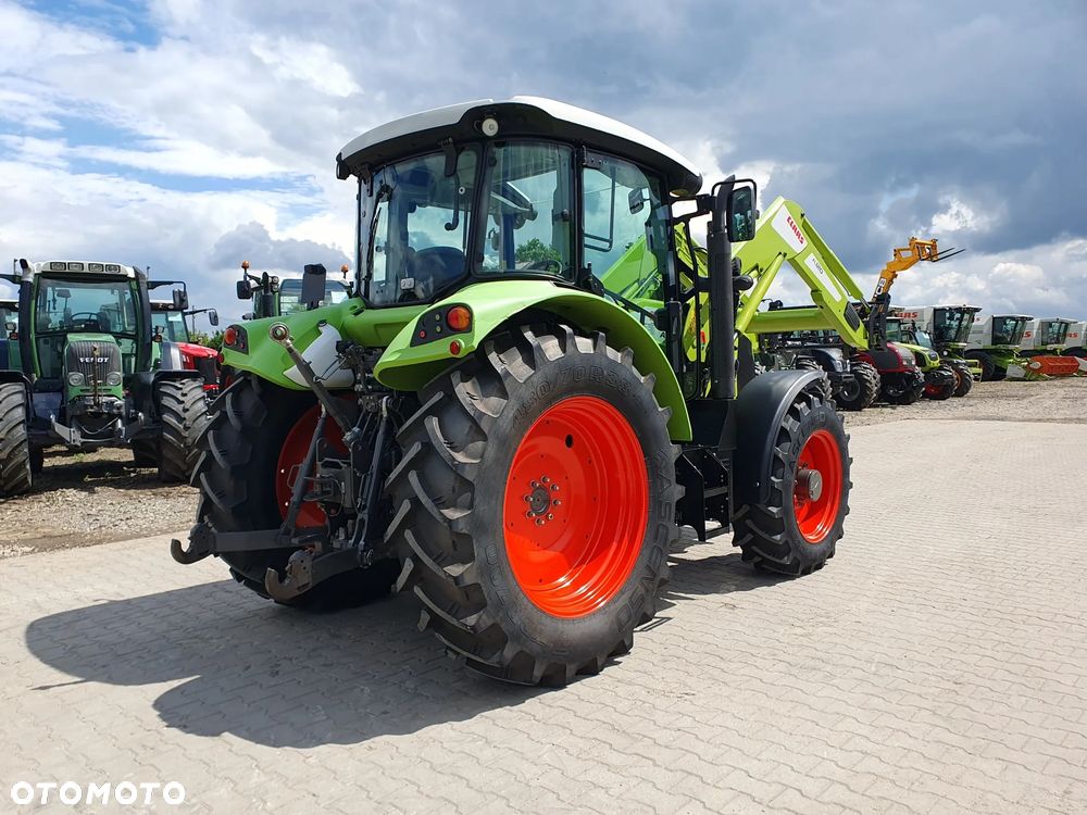 Claas Arion 440 - 2