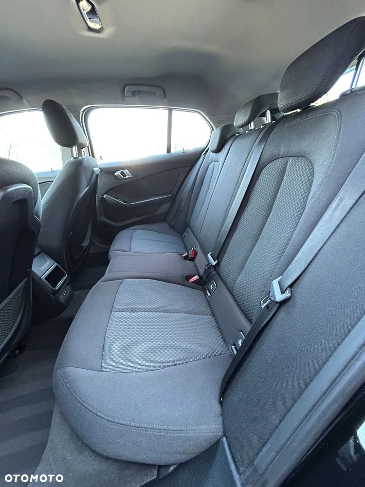 BMW Seria 1 118i Advantage - 25