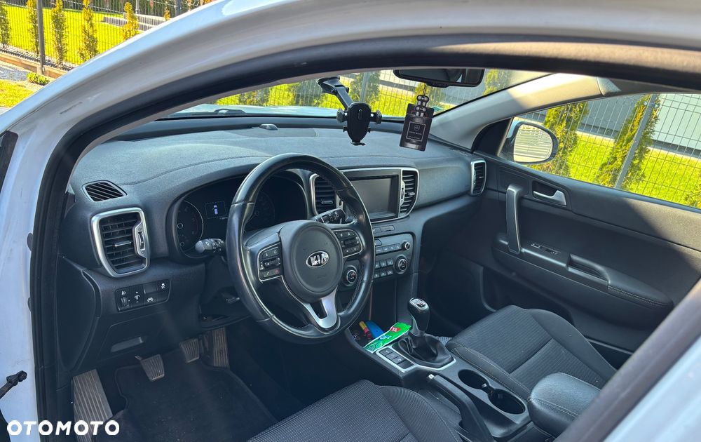 Kia Sportage 1.7 CRDI 2WD Attract - 11