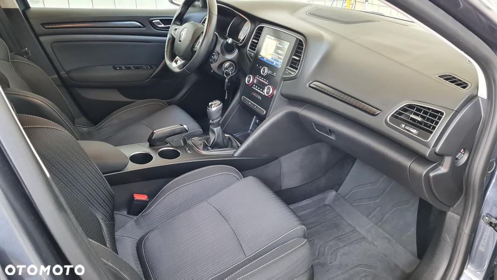 Renault Megane 1.2 Energy TCe Life - 15