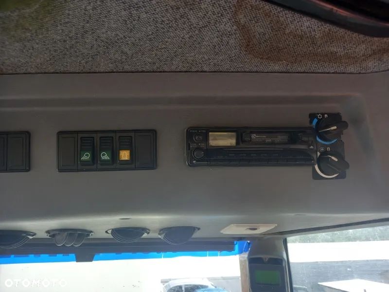 Kabina szyba drzwi dach części Steyr CVT150 Case CVX - 8