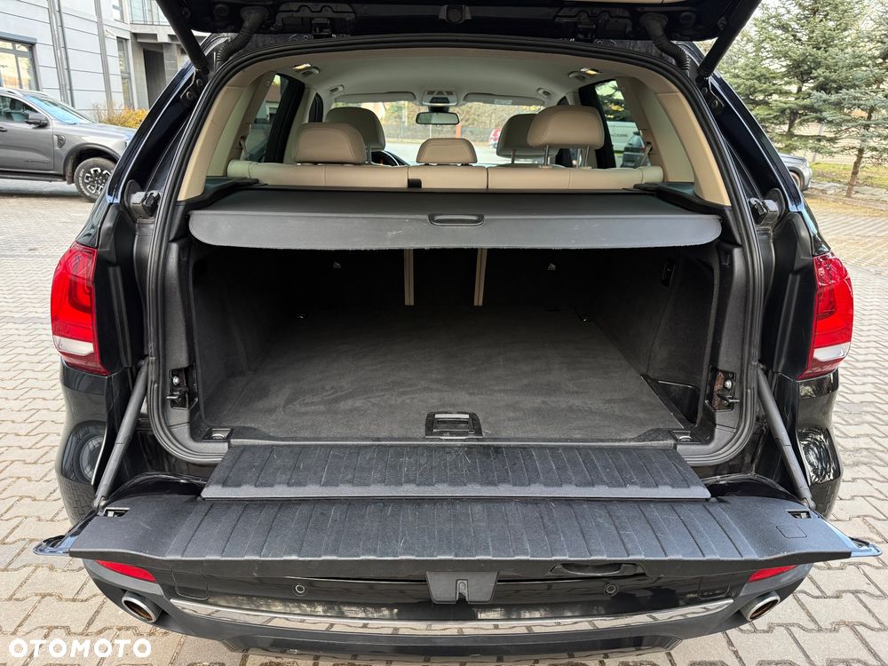 BMW X5 xDrive30d Sport-Aut - 24