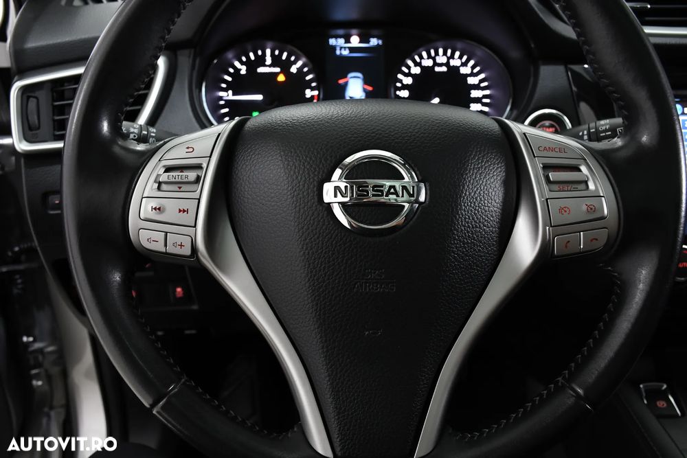 Nissan Qashqai 1.5 DCI N-Connecta - 23