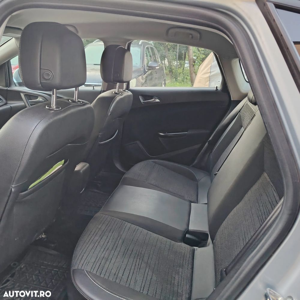 Opel Astra 1.6 TWINPORT ECOTEC Enjoy - 8
