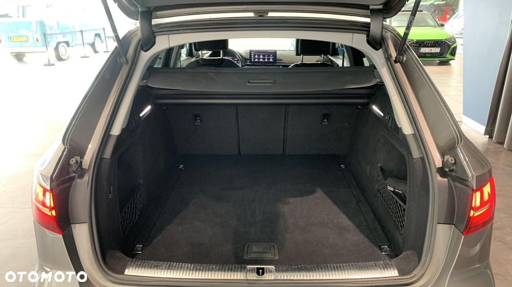 Audi A4 Allroad - 17