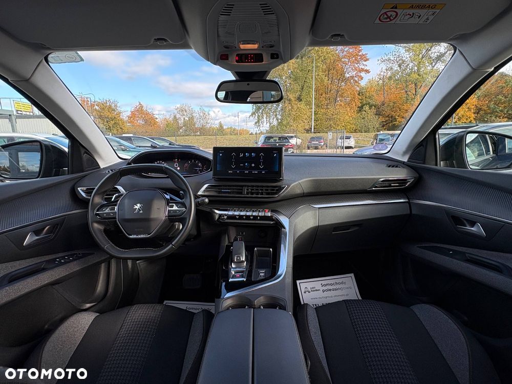 Peugeot 5008 1.2 PureTech Active S&S EAT8 - 20