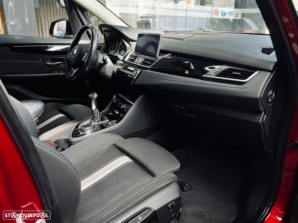 BMW 218 Active Tourer i Line Sport - 15