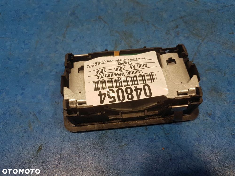 AUDI A4 B6 S-LINE LAMPKA OŚWIETLENIE WEWNĘTRZNE BAGAŻNIKA CZARNE - 6