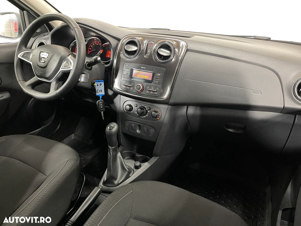 Dacia Logan 1.0 SCe SL PLUS - 8