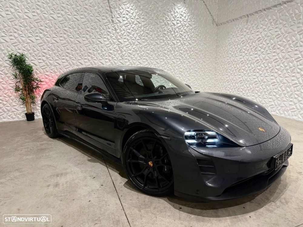 Porsche Taycan - 2