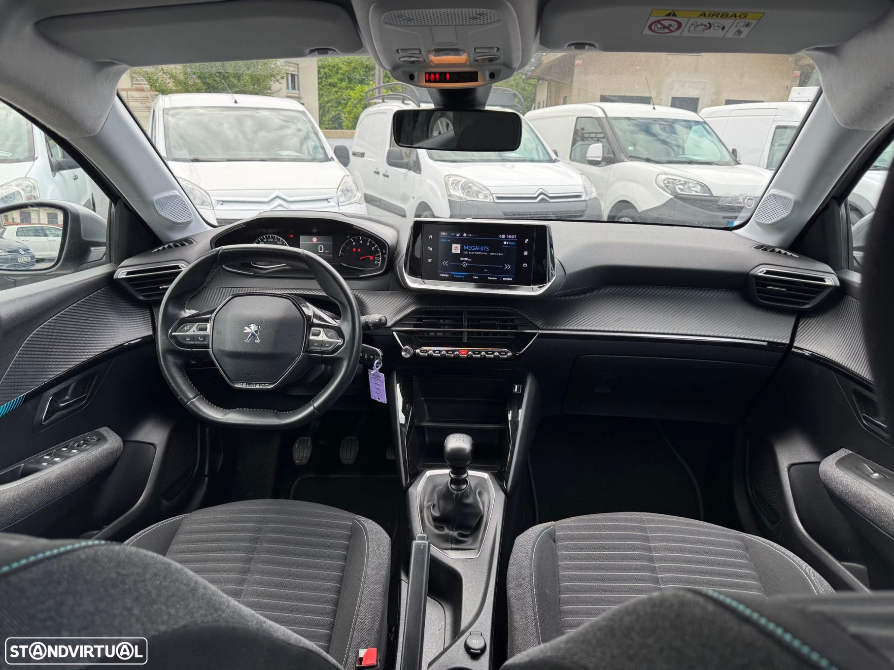 Peugeot 208 1.5 BlueHDi Allure - 21