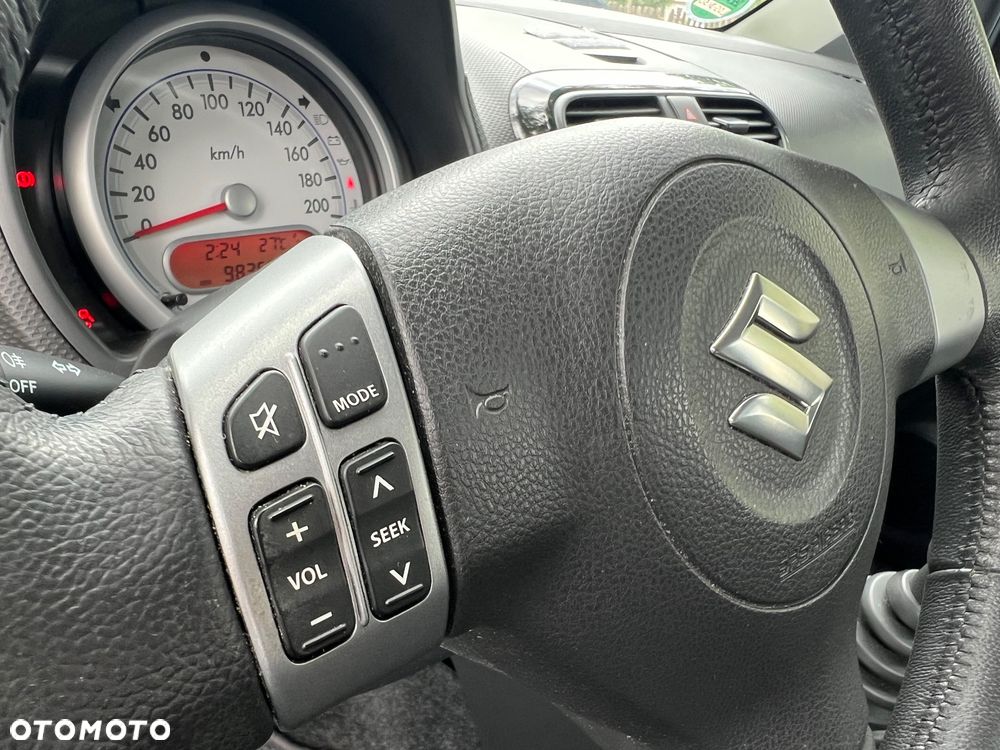 Suzuki Splash 1.2 Club - 12