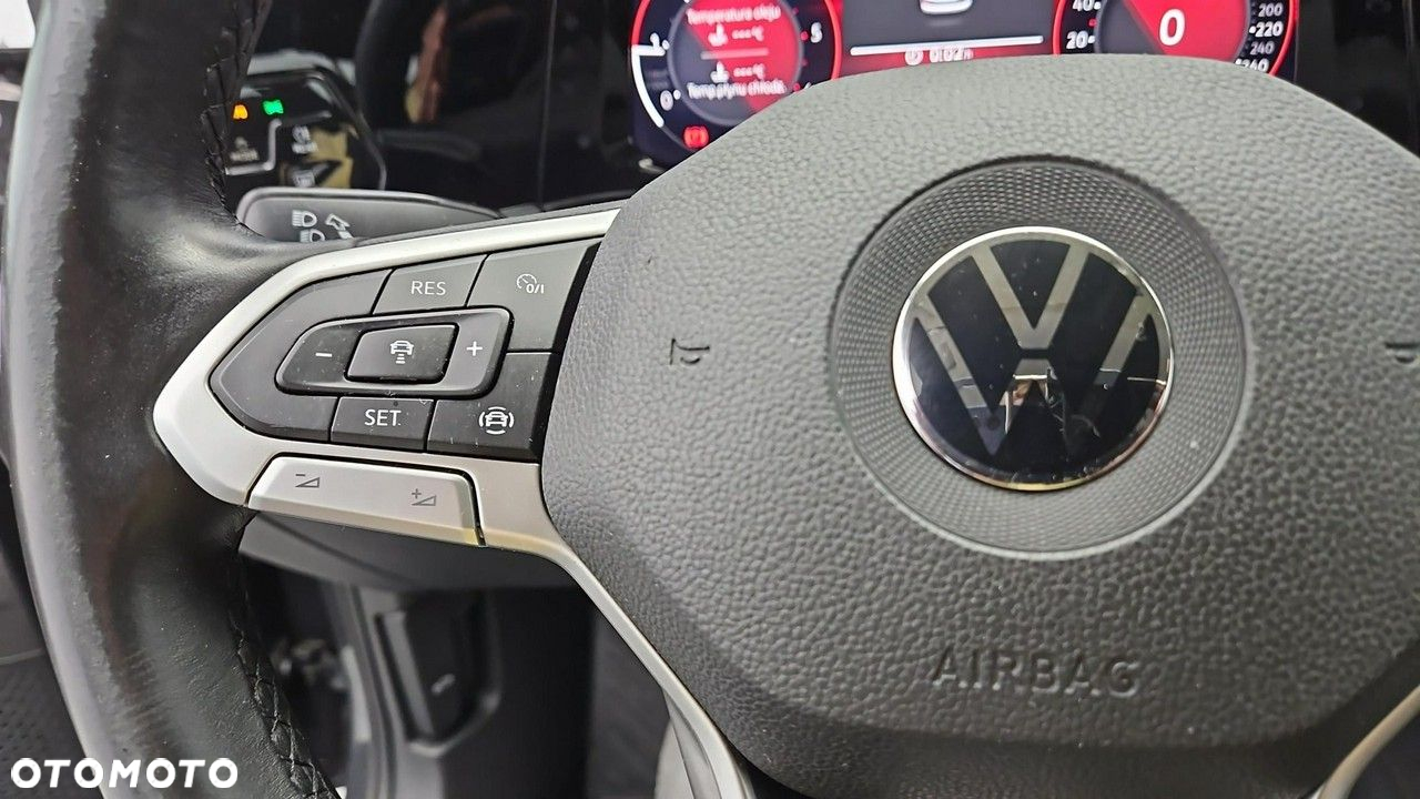 Volkswagen Golf VIII 2.0 TDI Life - 16