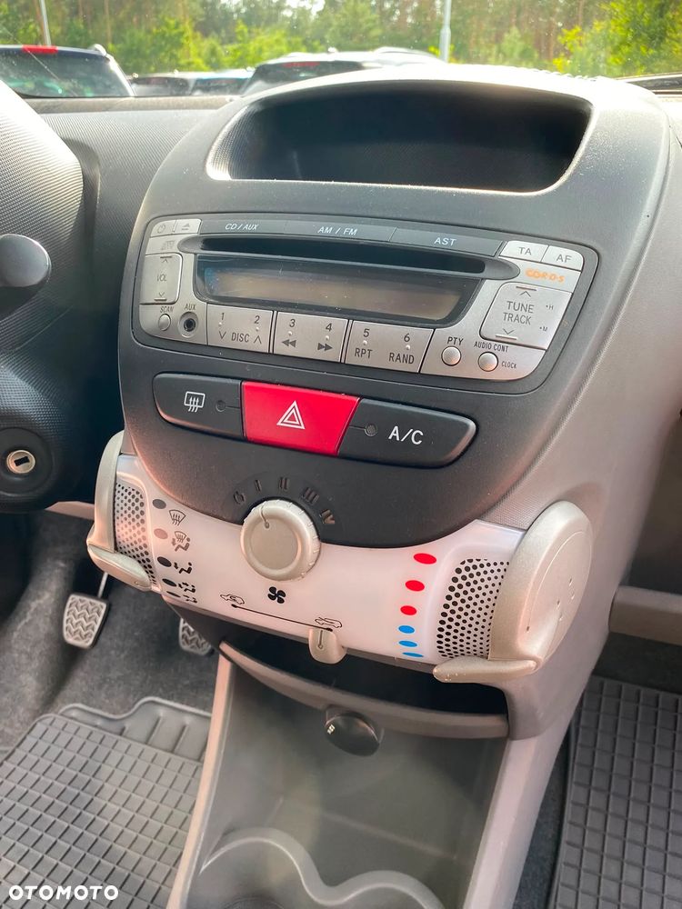 Toyota Aygo Cool - 16