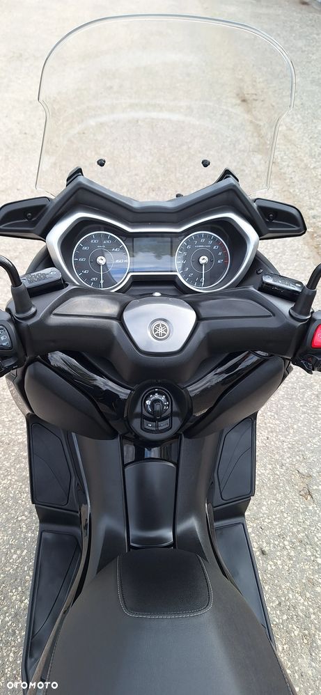 Yamaha X-max - 23