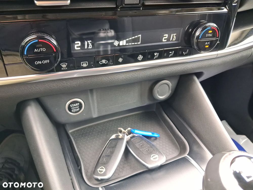 Nissan Qashqai 1.3 DIG-T MHEV N-Connecta - 19