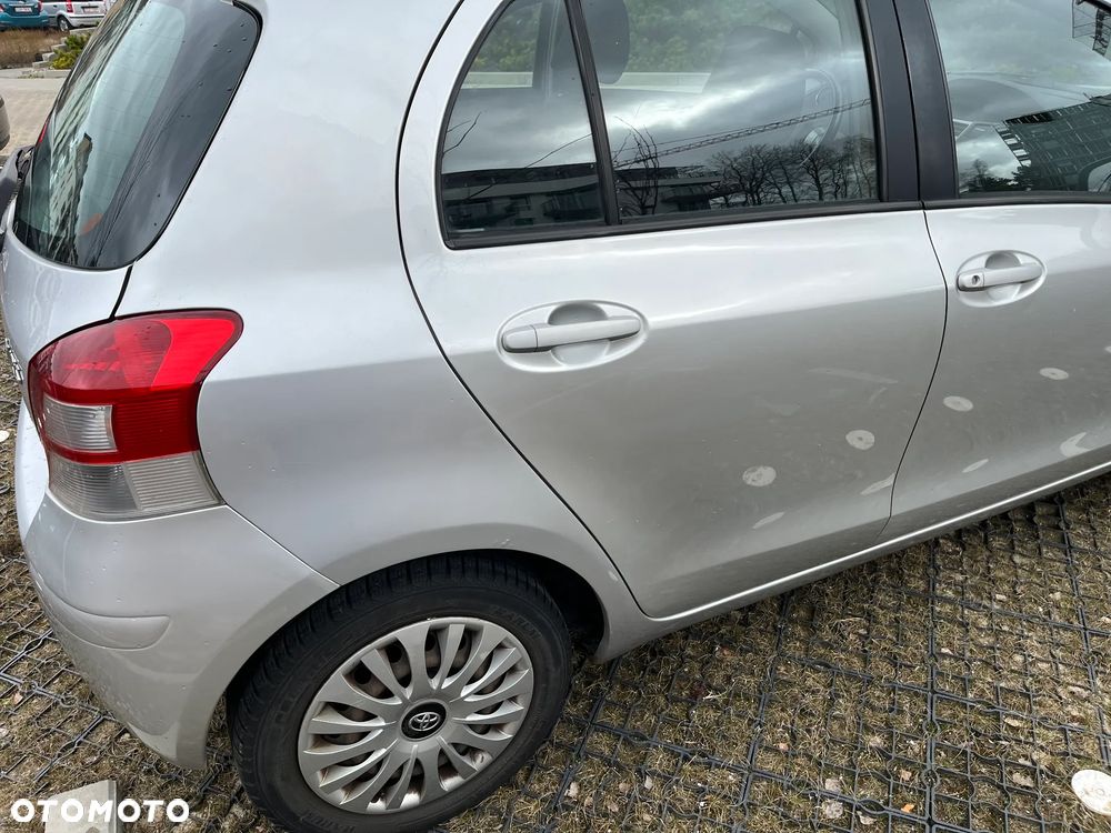 Toyota Yaris 1.33 Sol - 6