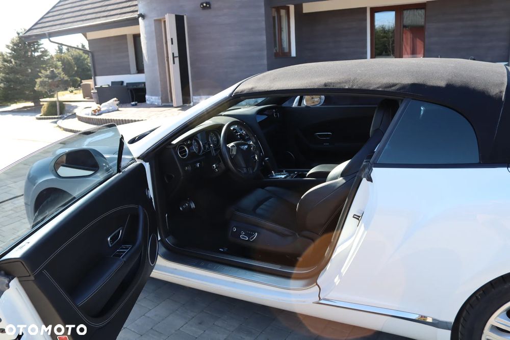 Bentley Continental GT V8 - 16