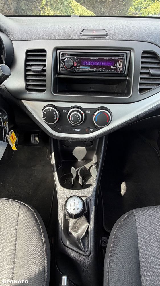 Kia Picanto 1.0 L - 9