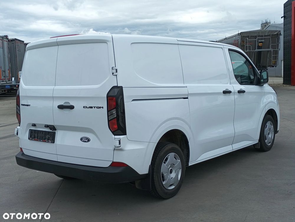 Ford TRANSIT Custom 2.0 - 5