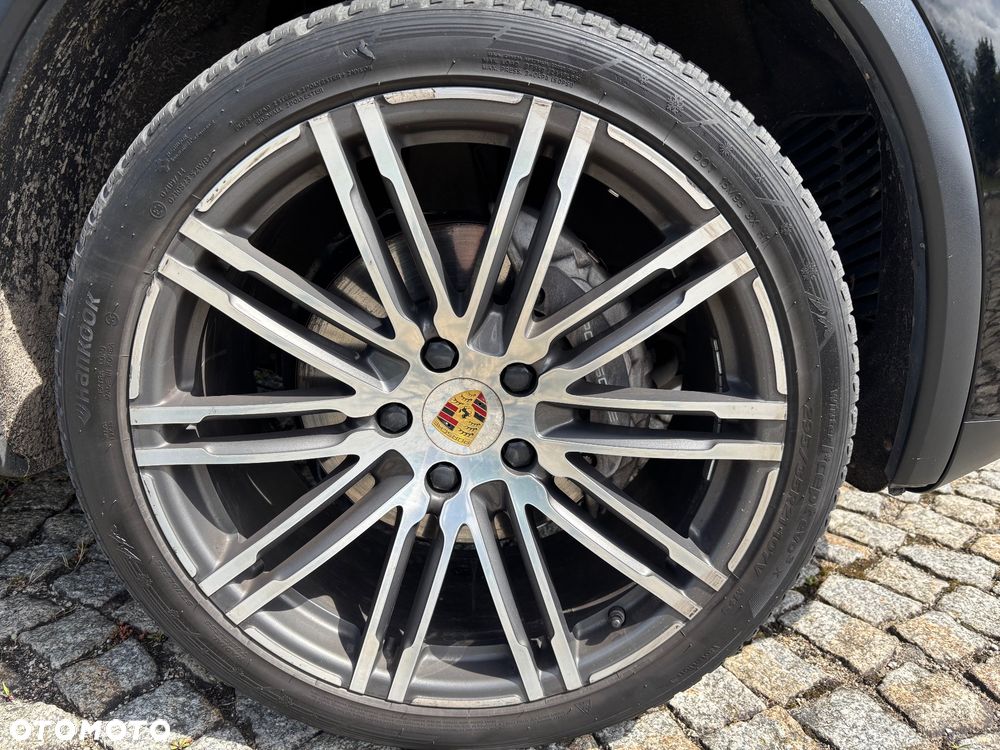Porsche Cayenne Diesel Platinum Edition - 8