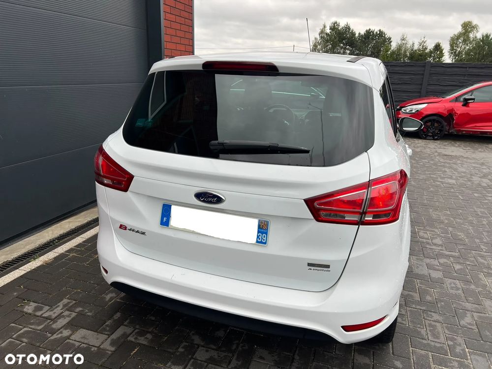 Ford B-MAX 1.0 EcoBoost Titanium - 37