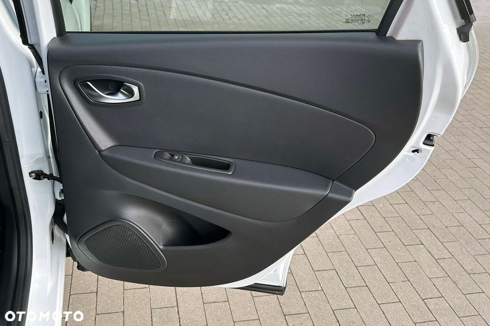 Renault Captur ENERGY TCe 120 EDC Bose Edition - 33