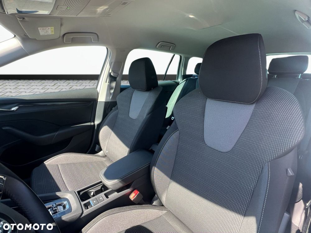 Skoda Octavia 1.5 TSI e-Tec Ambition DSG - 10