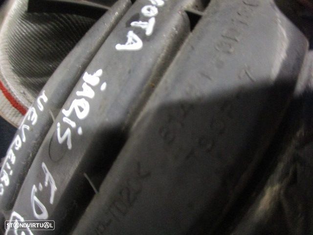 Grelha Friso 814810D130 TOYOTA YARIS 2013 1.4D 90CV 5P CINZA FD GRE FAROL DE NEVOEIRO - 3