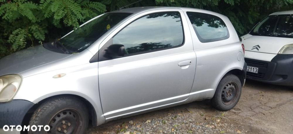 Toyota Yaris 1.0 Luna - 2