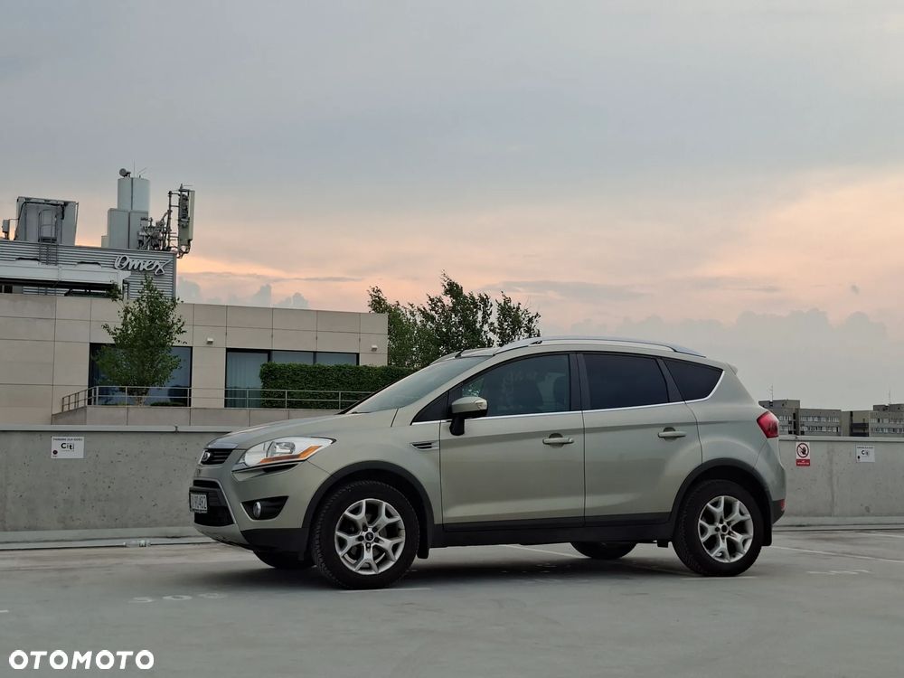 Ford Kuga 2.0 TDCi Titanium - 8