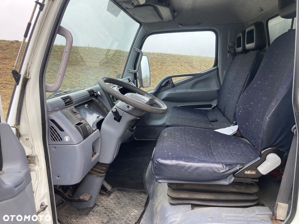 Mitsubishi Canter - 10