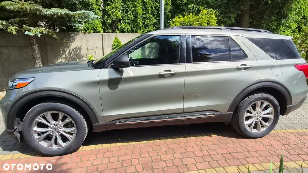 Ford Explorer - 3