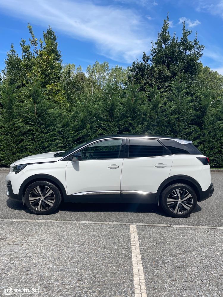 Peugeot 3008 PureTech 130 Stop & Start GPF EAT8 Allure - 2