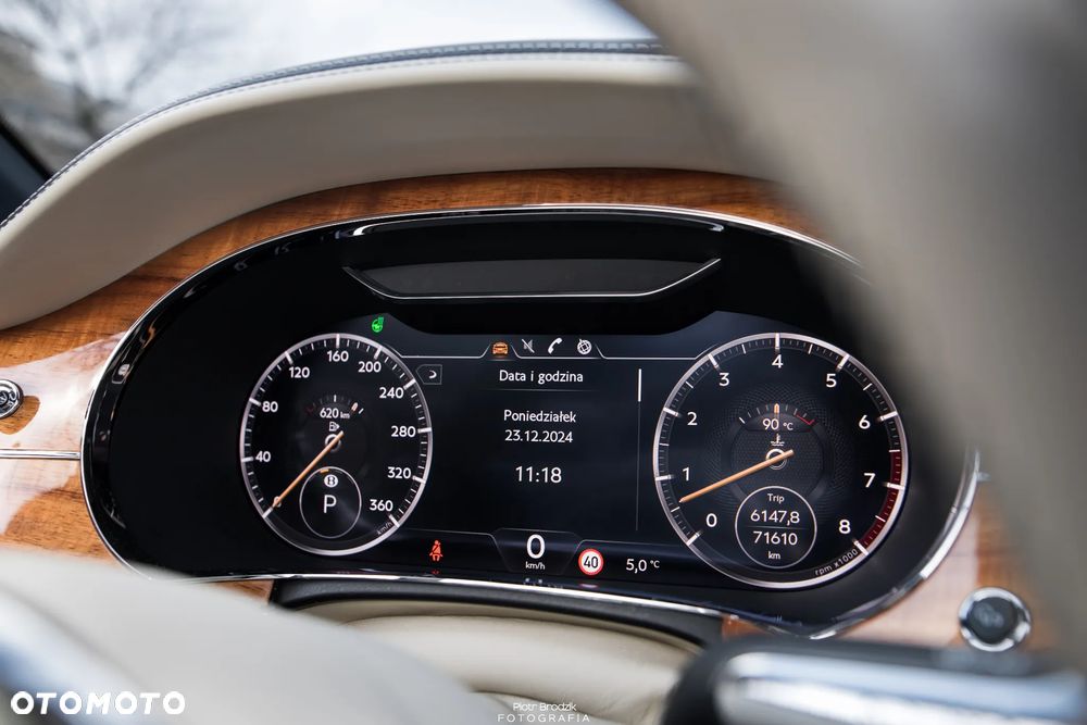 Bentley Continental GT - 27