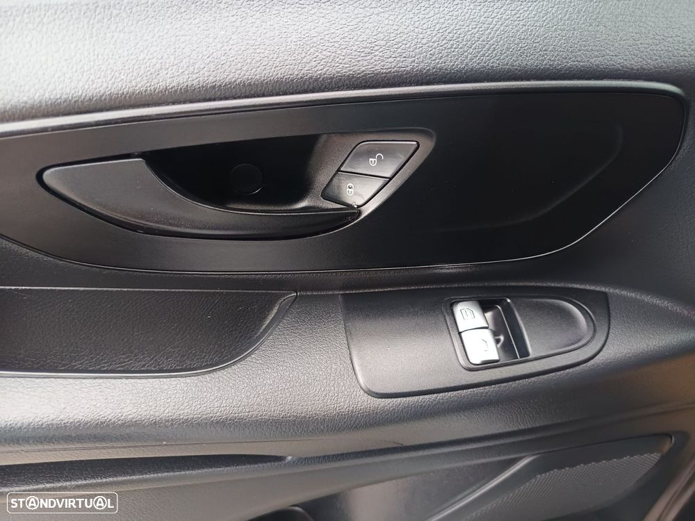 Mercedes-Benz Vito 109 CDi/32 - 30
